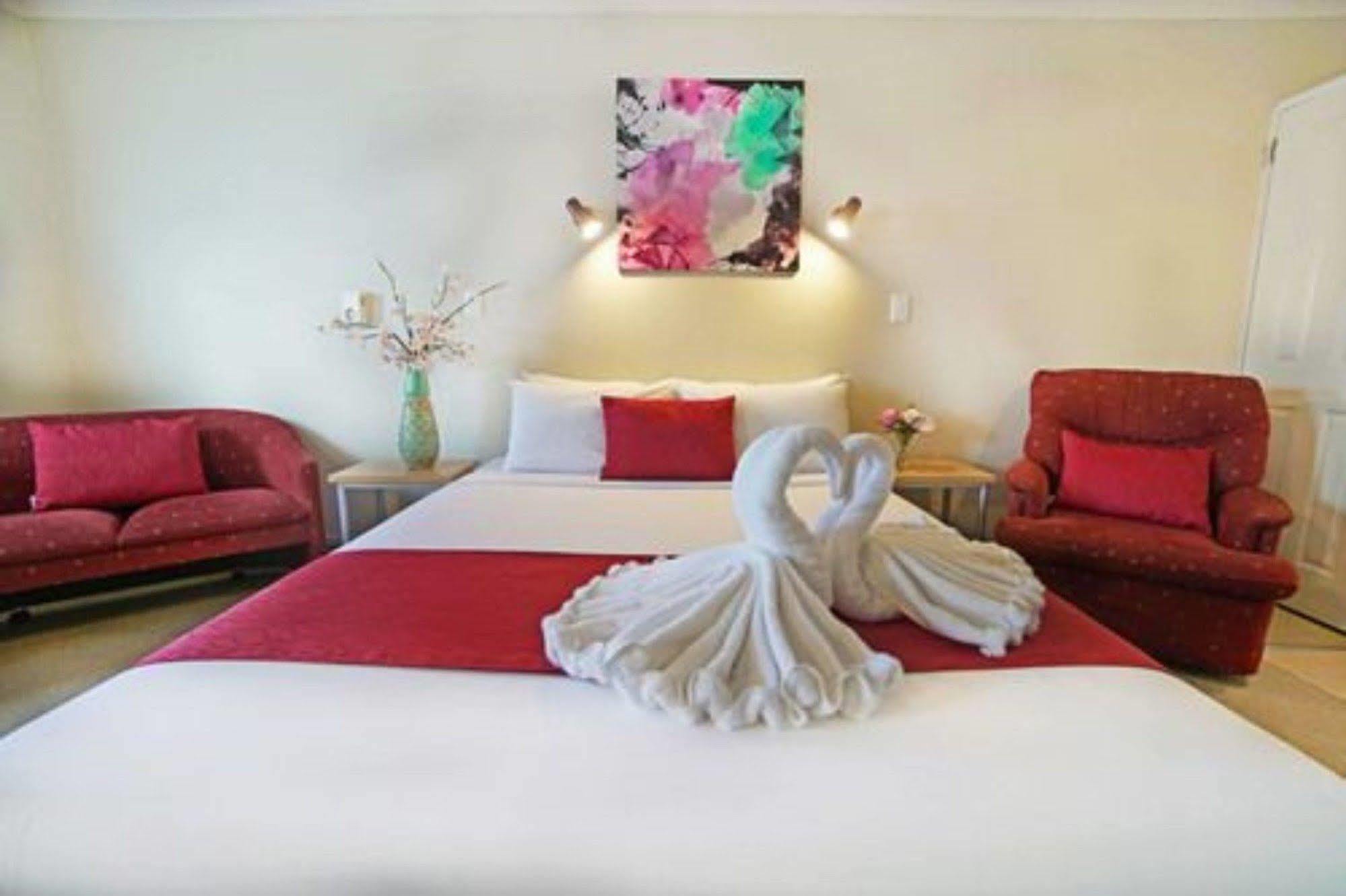 Ashwood Manor Motor Lodge Hamilton Bagian luar foto