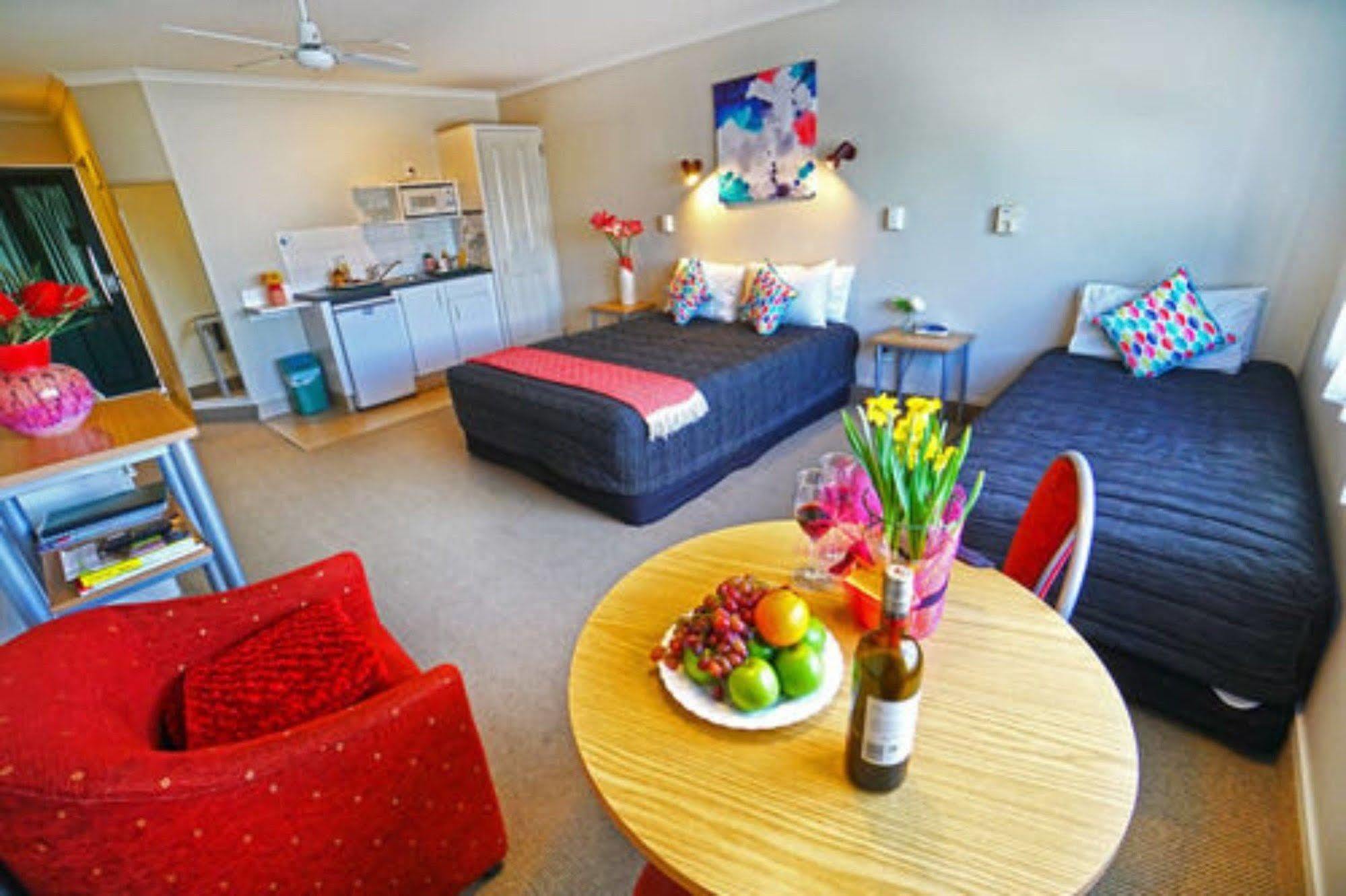 Ashwood Manor Motor Lodge Hamilton Bagian luar foto