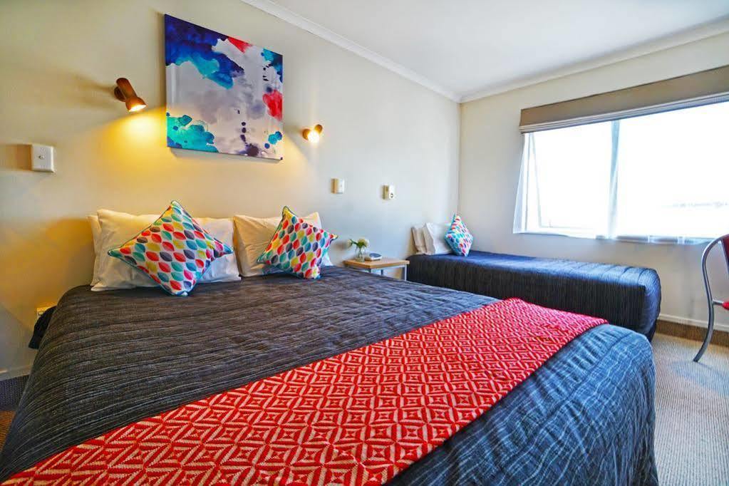 Ashwood Manor Motor Lodge Hamilton Bagian luar foto